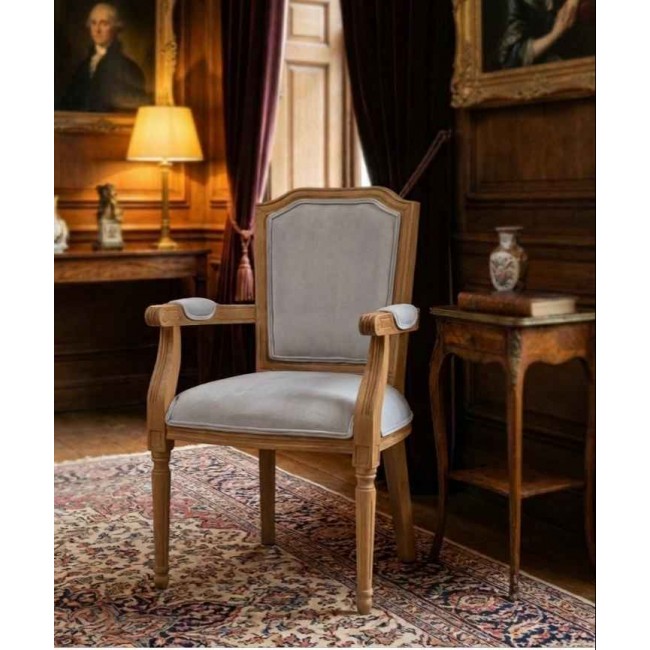 كرسي بذراعين بتصميم كلاسيكي مصنوع من الخشب الطبيعي 8402