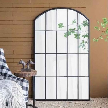 مرايا جداري بتصميم كلاسيكي بلمسات انيقه 8370