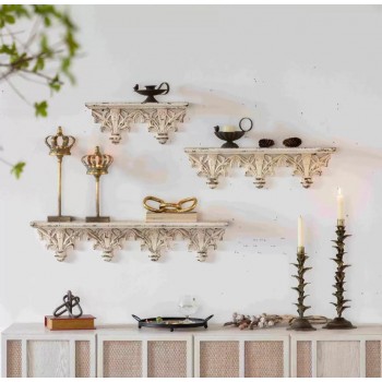 رف خشبي جداري بتصميم اوربي بنقوش كلاسيكيه متوفر 3 احجام مختلفه 9389