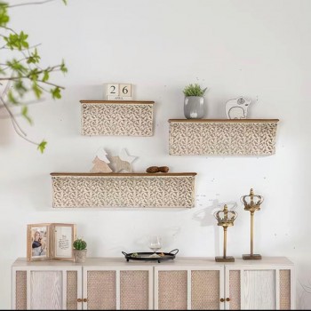 رف جداري بسطح خشبي بزخارف من المعدن بلمسه من الفخامه كلاسيكيه متوفر 3 احجام مختلفه 9386- رف جداري بسطح خشبي بزخارف من المعدن بلمسه من الفخامه كلاسيكيه متوفر 3 احجام مختلفه 9386-