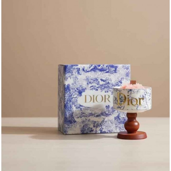 شمعدان سيراميك بشمعه زهور بقاعده خشبيه بتصميم عصري من ديور 9080