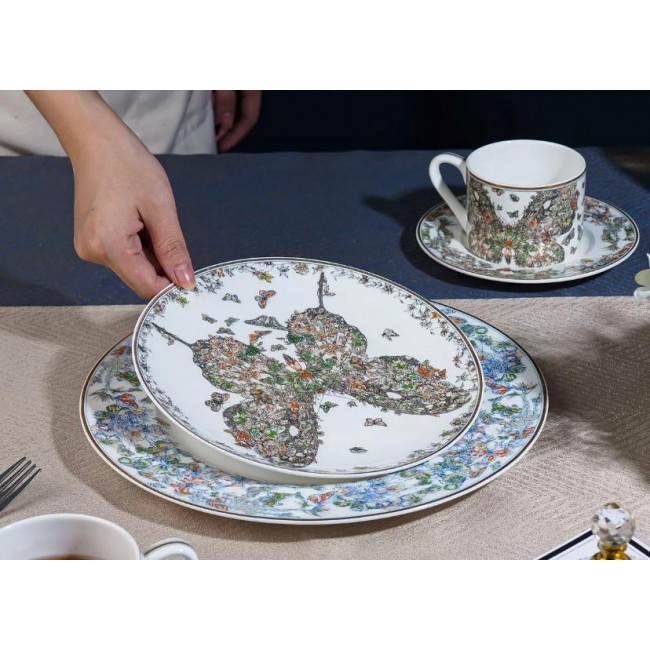 طقم صحن سيراميك مزخرف بتصميم الفراشه ومزخرفه بالحوافبلمسات اوربيه العدد 2 L9079 طقم صحن سيراميك مزخرف بتصميم الفراشه ومزخرفه بالحوافبلمسات اوربيه العدد 2 L9079