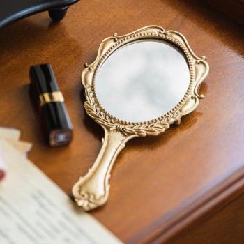 مرايا يد ذهبية  بتصميم كلاسيكي ومزخرف 9289