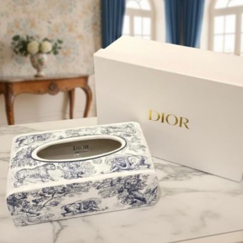 علبه مناديل سيراميك راقيه بتصميم ديور 9045