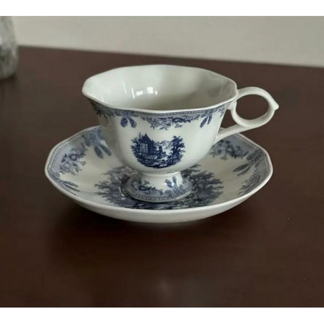 كوب شاي وصحن سراميك بنقوش زرقاء  ريفيه كلاسيكيه9335