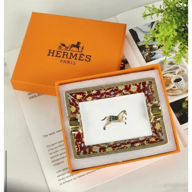 طفايه سجائر سراميك فن ابداعي من هرمز 9057