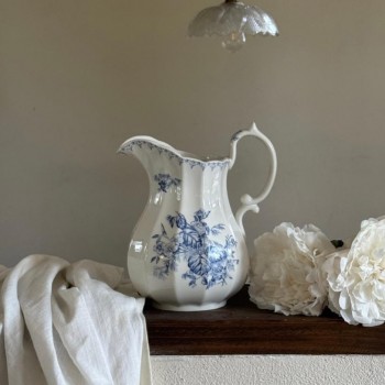 فازه ابريق سراميك بتصميم اوربي ريفي 9007