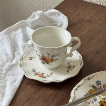 طقم كوب شاي وصحن من سراميك بنمط الزهور الريفية 9011