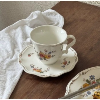 طقم كوب شاي وصحن من سراميك بنمط الزهور الريفية 9011