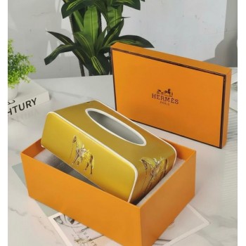 علبة مناديل سيراميك بتصميم راقي من براند هرمز 9060