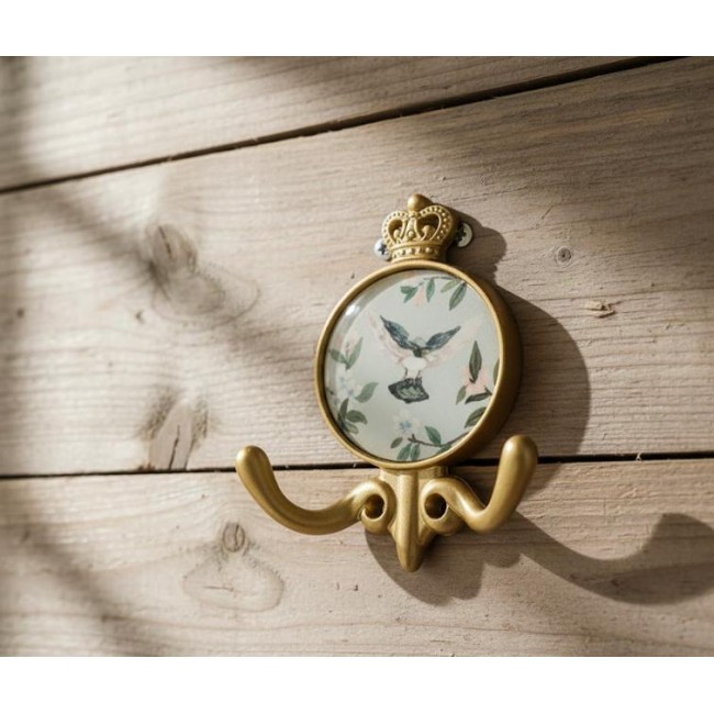 علاق جداري بطراز اوربي انيق باطار مزخرف  L9308