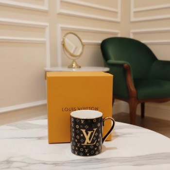 كوب من سراميك الاسود الفاخر من لويس فيتون 9043 كوب من سراميك الاسود الفاخر من لويس فيتون 9043