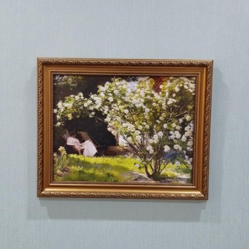 لوحه فنيه جداري مطبوع كانفس باطار خشبي مزخرف بتصميم اوربي متوفر ب 3 احجام مختلفه 7325 لوحه فنيه جداري مطبوع كانفس باطار خشبي مزخرف بتصميم اوربي متوفر ب 3 احجام مختلفه 7325