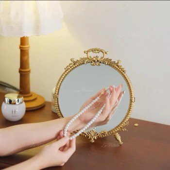 مرايا مكتبيه مستوحاه من الطراز الفرنسي تتميز باطار ذهبي فاخر 9655