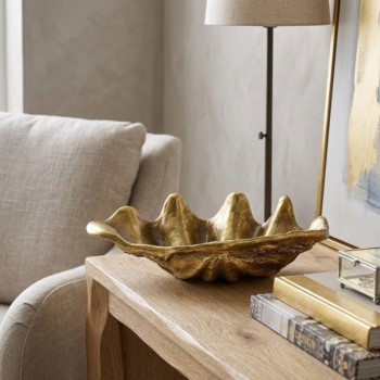 صينيه بتصميم صدف بلمسه بحريه ببريق ذهبي L8442