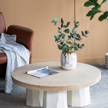 طاولة قهوة مزخرفة بسطح من خشب البلوط وقاعدة بلمسات عصريه انيقه8560