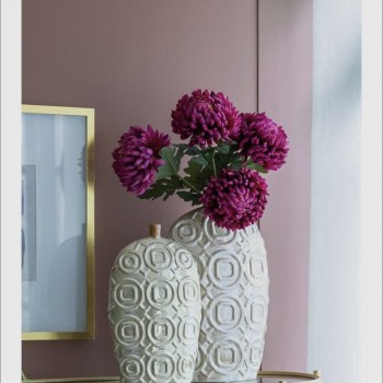 فازه من سيراميك بتصميم هندسي عصري ولمسة نهائية لامعة باللون الكريمي متوفر الحجمين 8485