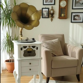 جراموفون مصنوع من خشب زان ابيض يتميز بتصميمه الكلاسيكي ارتفاع cm92 جراموفون مصنوع من خشب زان ابيض يتميز بتصميمه الكلاسيكي ارتفاع cm92