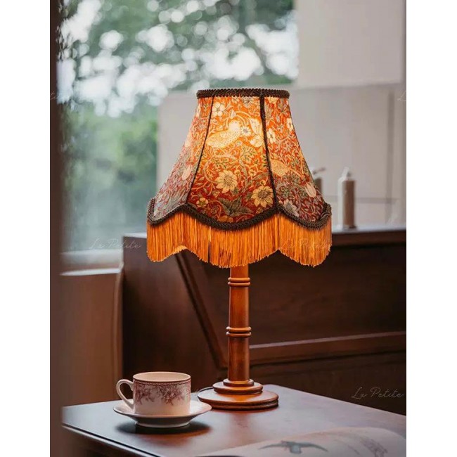 وحده اضاءه كلاسيكيه بنقوش فيكتورية9657 وحده اضاءه كلاسيكيه بنقوش فيكتورية9657