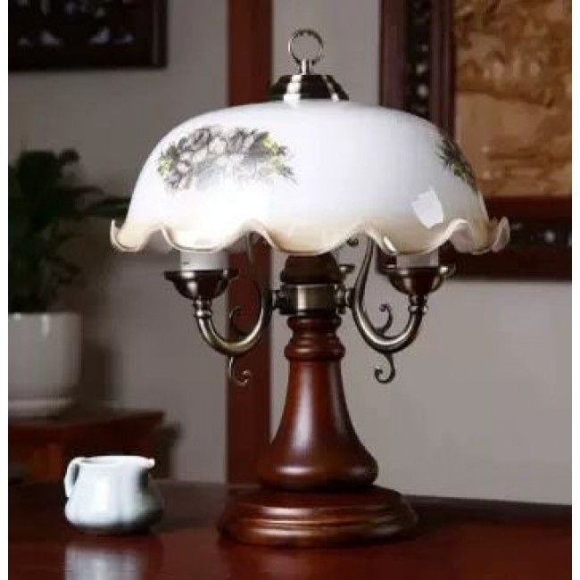 مصباح طاولة (أباجورة) كلاسيكي بتصميم يجمع بين الفخامة التقليدية واللمسات الانجليزيه الفاخره8605 مصباح طاولة (أباجورة) كلاسيكي بتصميم يجمع بين الفخامة التقليدية واللمسات الانجليزيه الفاخره8605