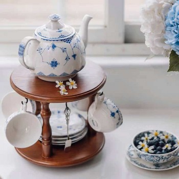 حامل الأكواب والصحون "الدوّار" الفاخر، المصمم ليجمع طقم ضيافتك بالكامل في قطعة واحدة أنيقة وموفرة للمساحةL9663