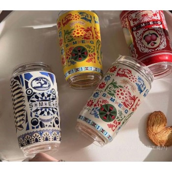 مجموع  (مج) من براند Smegجذابة بين النقوش التقليدية والألوان الزاهية التي تناسب الذوق الرفيع متوفر 4 الوان 9683