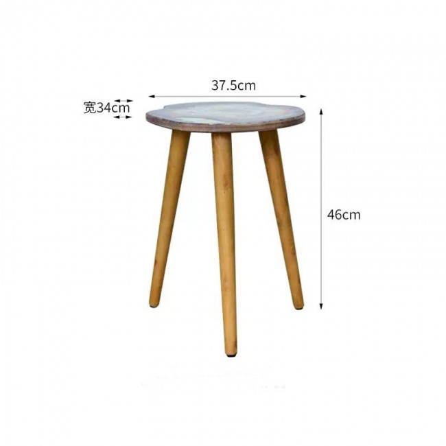 طاولة جانبية  عصرية مستوحاة من أحجار وهي قطعة ديكور جمالية فريدة تجمع بين سحر الطبيعة والتصميم المودرن9596