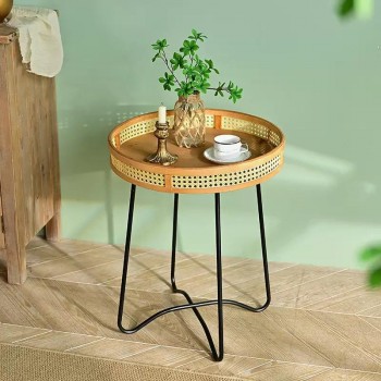 طاوله جانبية من الروتان قطعة ديكور تجمع بين سحر الطراز البوهيمي واللمسات العصرية البسيطةL9588