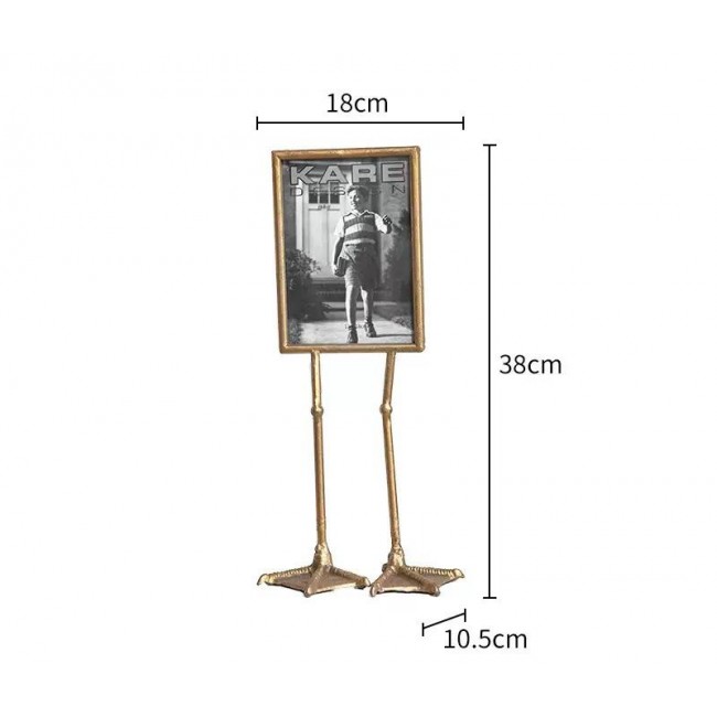 برواز صور بشكل ارجل البطه قطعة ديكور غير تقليدية تجمع بين الفكاهة والأناقة، وهي مصممة لتجعل ذكرياتك تقف شامخة بأسلوب "فينتاج" فريدمتوفر الحجمين9580