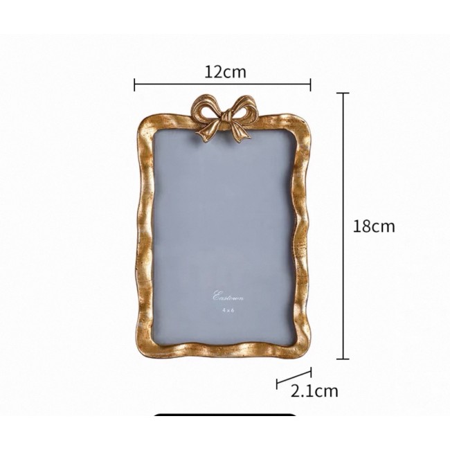 برواز ذكريات باطار ذهبي بلمسه من الرقي الكلاسيكي 9561 برواز ذكريات باطار ذهبي بلمسه من الرقي الكلاسيكي 9561