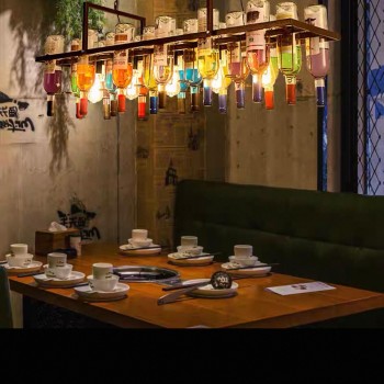 وحده اضاءه سقفيه على شكل صفوف من زجاجات  الملونة المحمولة على هيكل حديدي متين بلون الصدأ العتيق L9514