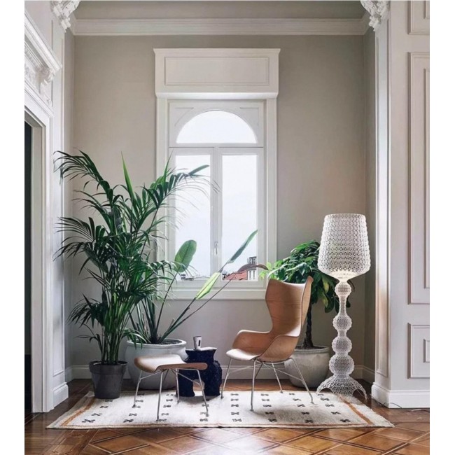 وحده اضاءه عصريه يمزج بين الروح الكلاسيكية والتقنية المستقبليةمتوفر 3 اللوان 9698