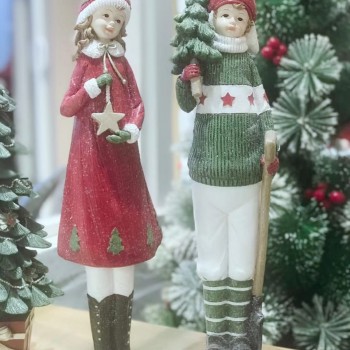 تحفه صبي بلباس شتوي -L1381