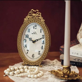 ساعه مكتبيه كلاسيك  معدن بستايل اوربي فاخر 9132