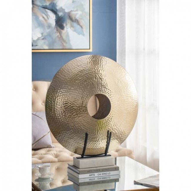 تحفه معدن بشكل القرص مشغول يدويا بقاعده رخاميه متوفر الحجمين 8266