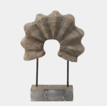 تحفه ديكور خشب بتصميم هندسي ابداعي مثالي للمكتب المنزل 8391