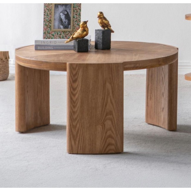 طاوله قهوه بسطح مستدير مصنوع من الخشب الطبيعي على الطراز الاروبي 8361