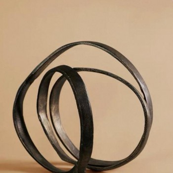 تحفه معدن بتصميم حلقات متداخله 7883