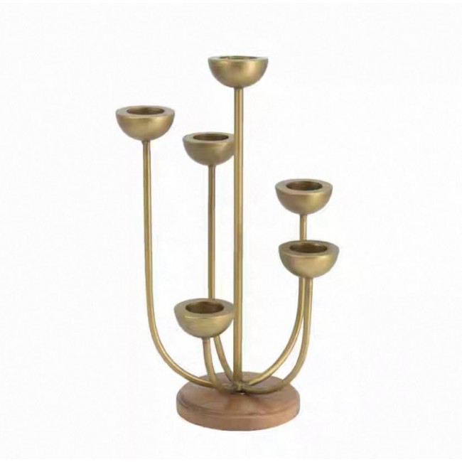 شمعدان بتصميم عصري بقاعده خشب 7896