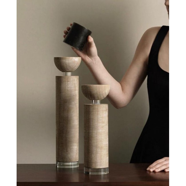 شمعدان خشب طبيعي مطعم بالزجاج متوفلر الحجمين L8025