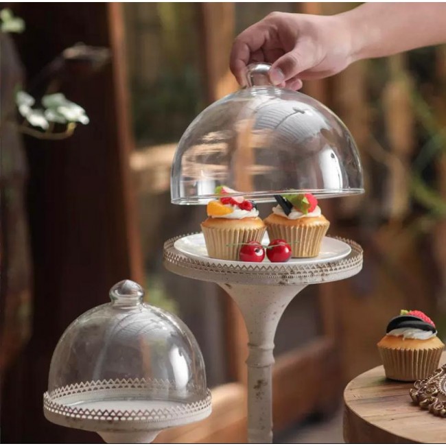 ستاند لتقديم الحلويات مصنوعه من المعدن المشغول يدويا بغطاء زجاجي انيق متوفر الحجمين 8762