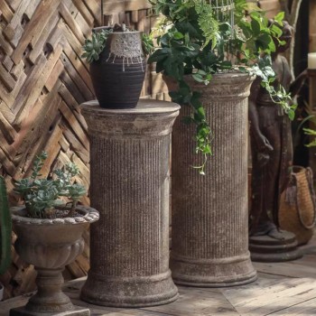 عمود معدن بتصميم رماني مثالي لديكور المنزل متوفر الحجمين 8883