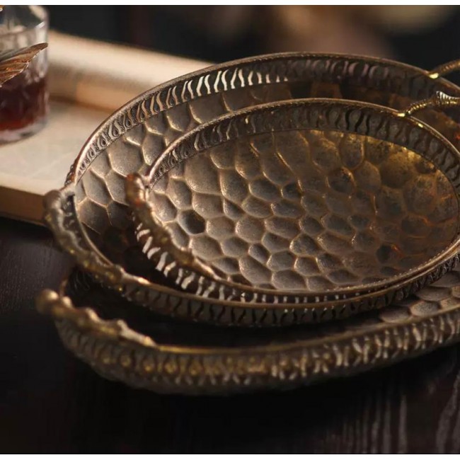 طقم صينيه معدن مشغول يدويا بطابع اوربي العدد 3 قطع 8740