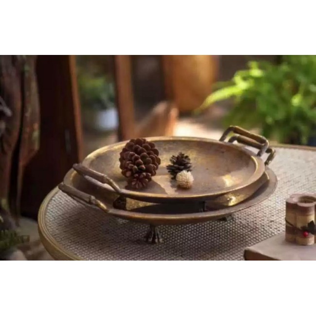 صينيه تقديم بمقابض معدن ذهبي بتفاصيل اوربيه متوفر الحجمين 8786