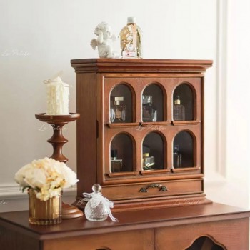 رف جداري كلاسيك من اجود انواع الخشب على الطراز الاوربي 9176