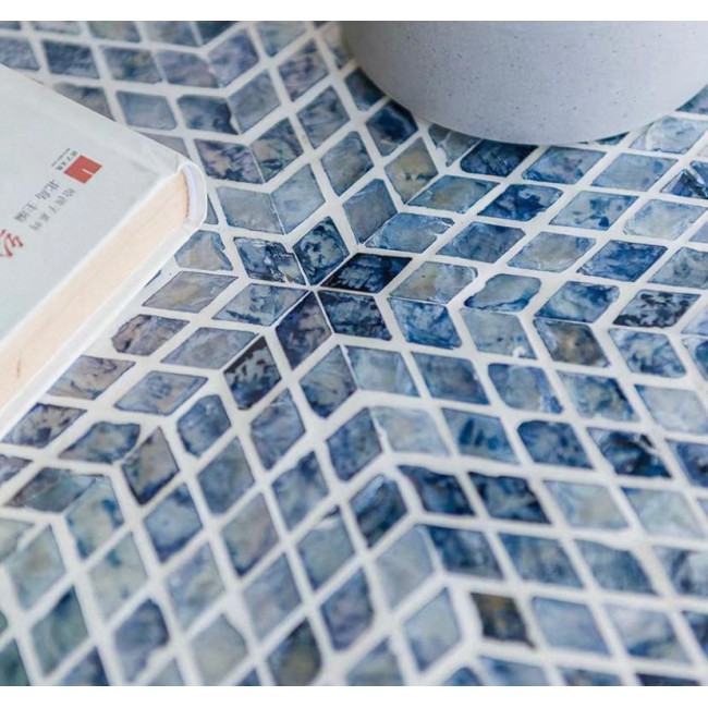 طاوله جانبيه بستايل هندسي مطعم بصدف طبيعي رائع بدرجات اللون الازرق7834