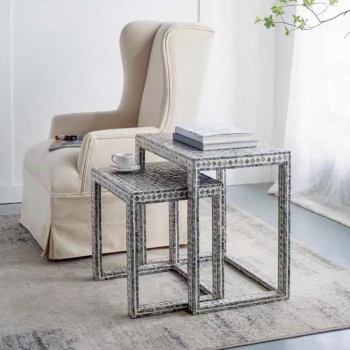 طقم طاوله جانبيه مطعمه برقائق صدف طبيعيه باللون الابيض والاسود 7872