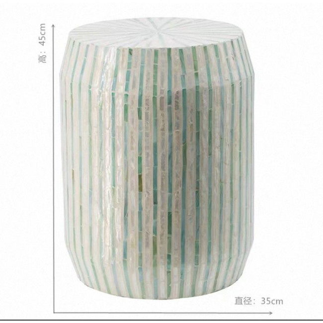 طاوله مستديره جانبيه مطعمه برقائق من الصدف الطبيعي 7805