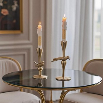 شمعدان معدن ذهبي بستايل اوربي متوفر الحجمين L8077