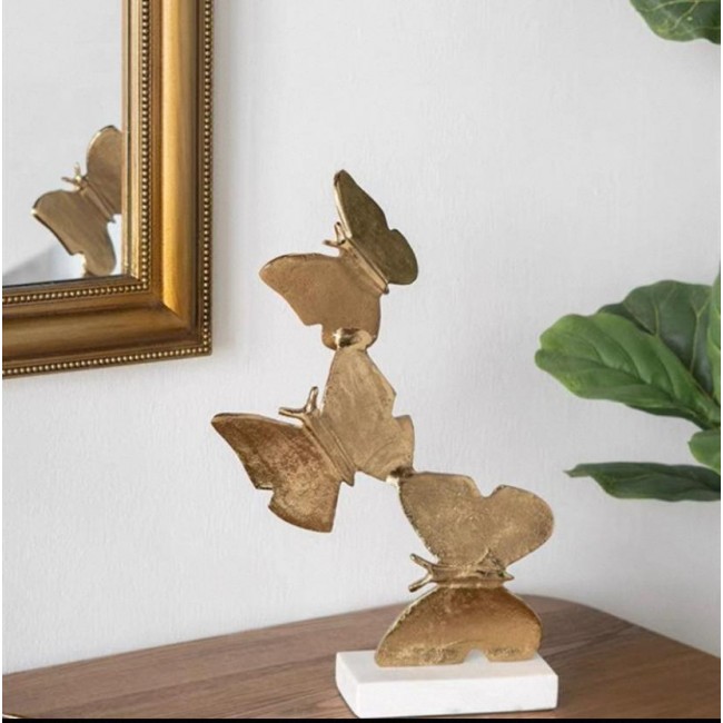 تحفه بقاعده رخاميه بتصميم فراشات ذهبيه 8066